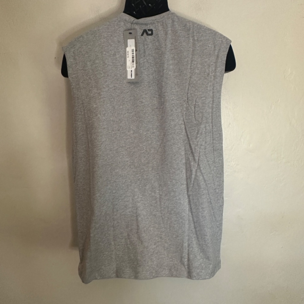 Addicted Sleeveless Pocket T Shirt XXL runs small New with tags 100% cotton - Picture 4 of 6